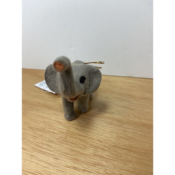 Silver Tree Grey Furry Elephant Christmas Ornament NWT's Gift - Picture 9 of 9
